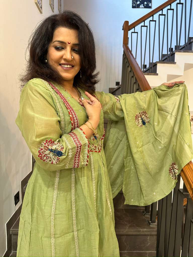 Mul chanderi suit